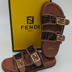 Sandal Fendi Fils Pour Les Femme Confortable Nouvelle Collection