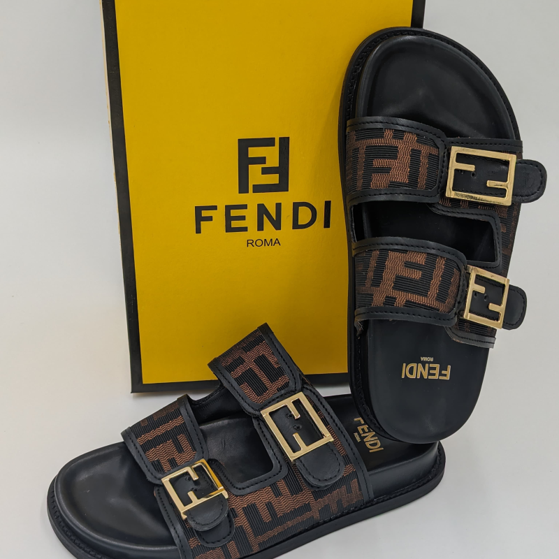 Sandal Fendi Fils Pour Les Femme Confortable Nouvelle Collection